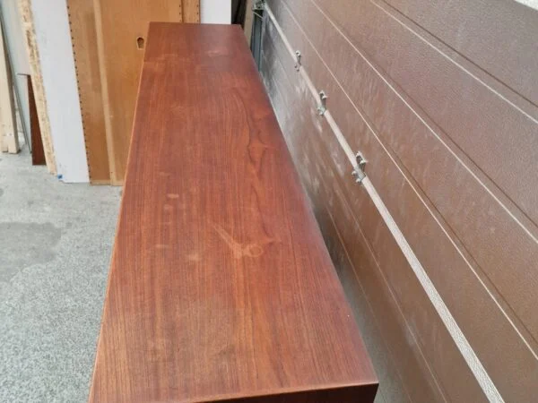 Johannes Andersen, Uldum Møbelfabrik Johannes andersen Teak skænk — billede 3