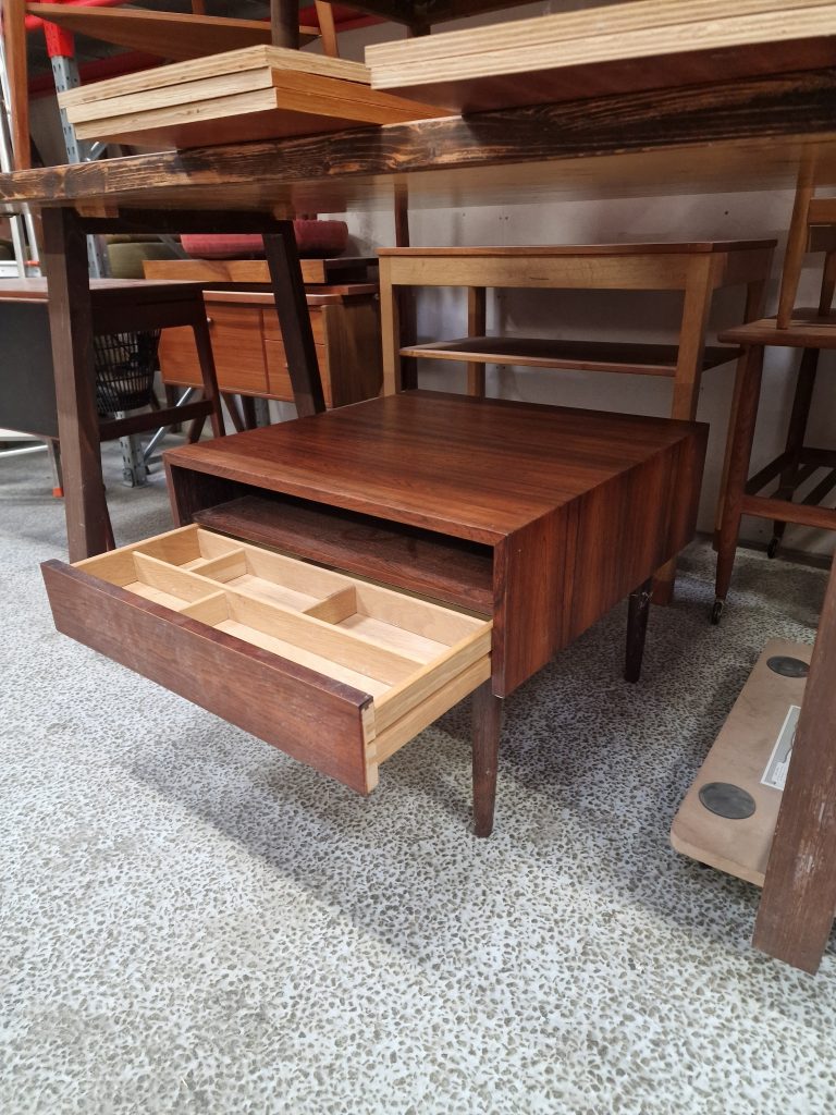 Stort og bredt endebord/sofabord, palisander — billede 3