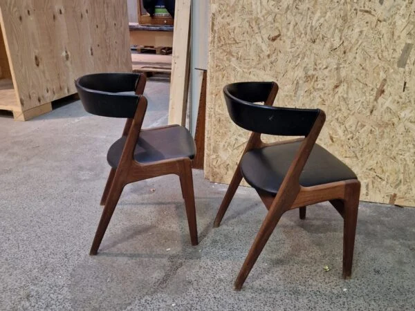Anderstrup møbelfabrik, T21 / Fire Chair af Kai Kristiansen To spisestole i teak af Anderstrup møbelfabrik, T21 / Fire Chair af Kai Kristiansen — billede 8