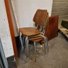 Fire skalstole med ryg og sæde i teak og stål-stel — billede 2