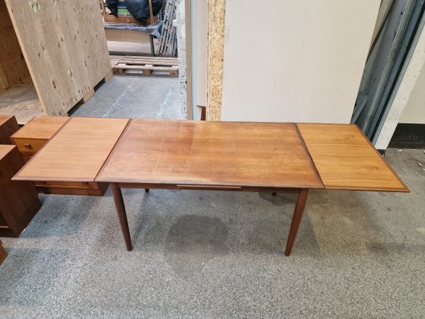 Spisebord med hollandsk udtræk, teak