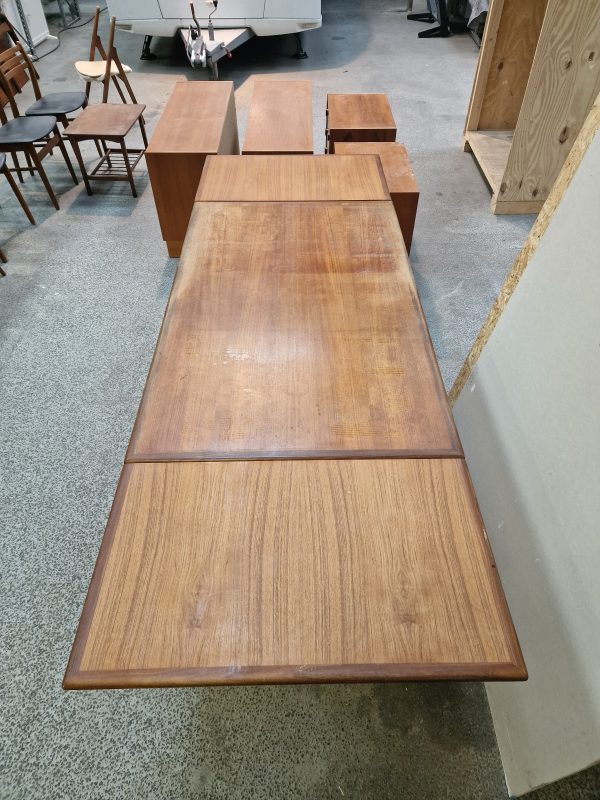 Spisebord med hollandsk udtræk, teak