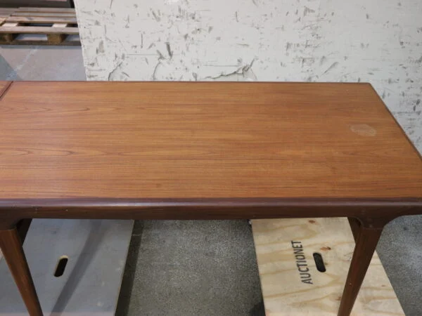 Uldum Møbelfabrik, Johannes Andersen Spisebord i teak med tillægsplade af Johannes Andersen for fra Uldum Møbelfabrik — billede 8