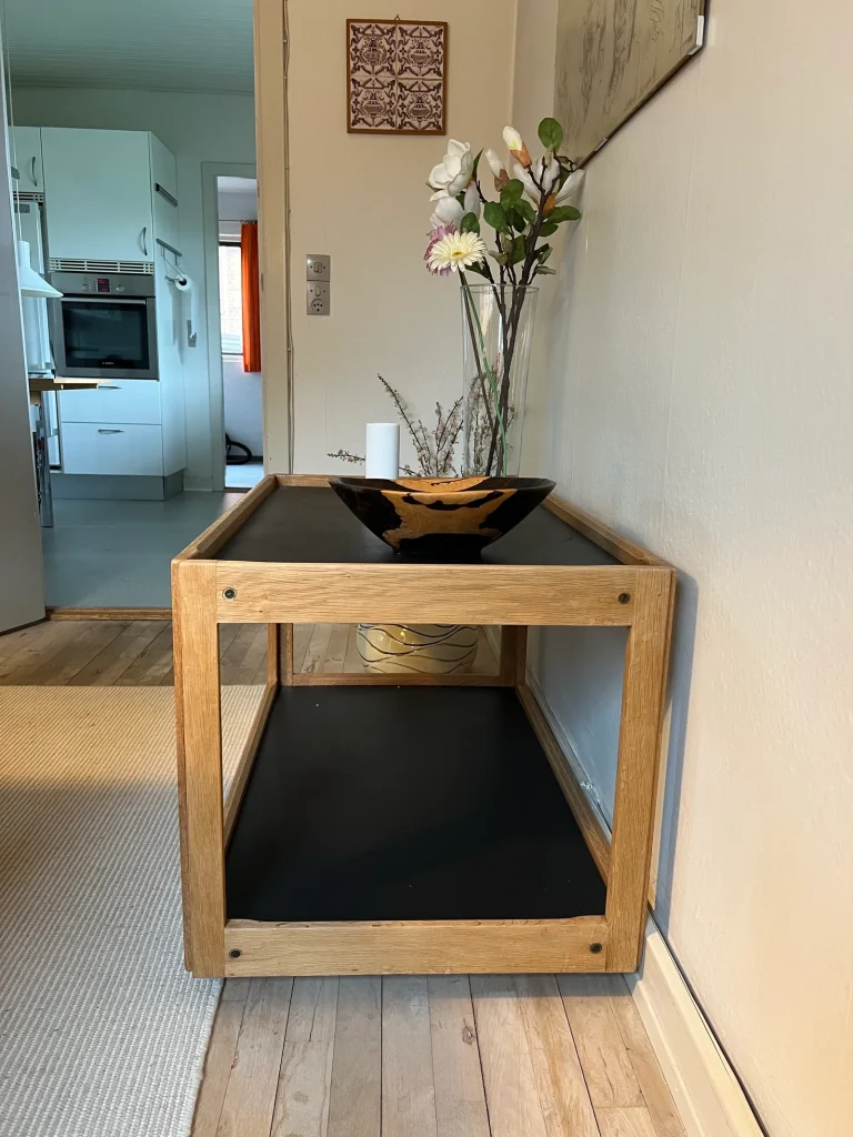 CFC Silkeborg Serveringsvogn/rullebord, massiv egetræ, CFC Silkeborg — billede 2