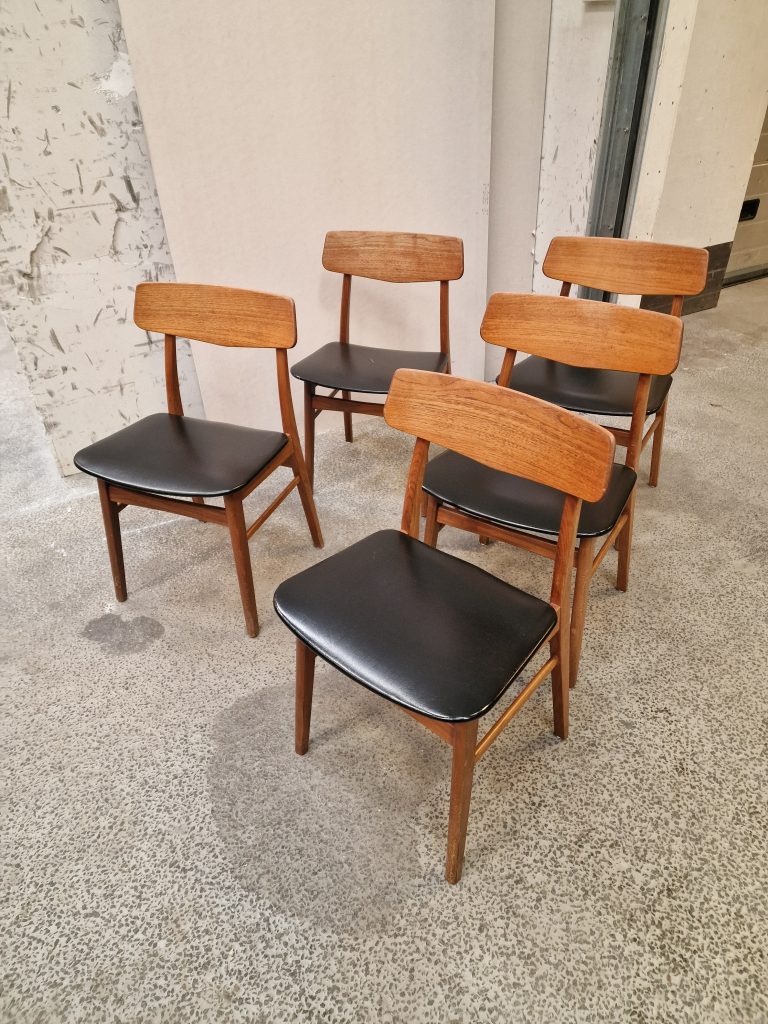 Fem spisestole i teak med skai — billede 8