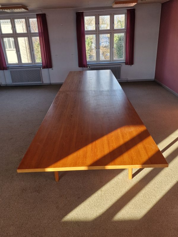 Konferencebord i to dele, teak, Bjerringbro Savværk