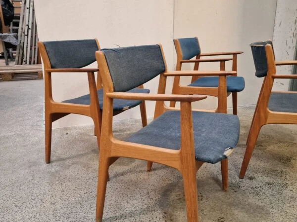 Henning Kjærnulf, model 317/318 4 stk Henning Kjærnulf armstole af teak model 317/318 — billede 2