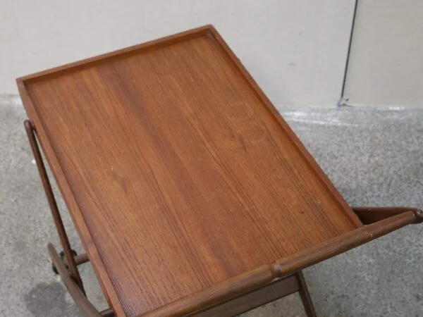 Tilskrevet Svend Aage Madsen Serveringsbord på hjul, teak — billede 7