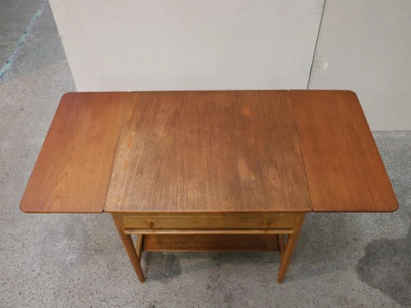 GETAMA, Hans J. Wegner, model AT33 Sybord i massiv teaktræ og egetræ, GETAMA, Hans J. Wegner, model AT33 — billede 11
