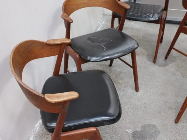Kai Kristiansen model 32 Seks spisestole i teak, Kai Kristiansen model 32 — billede 3