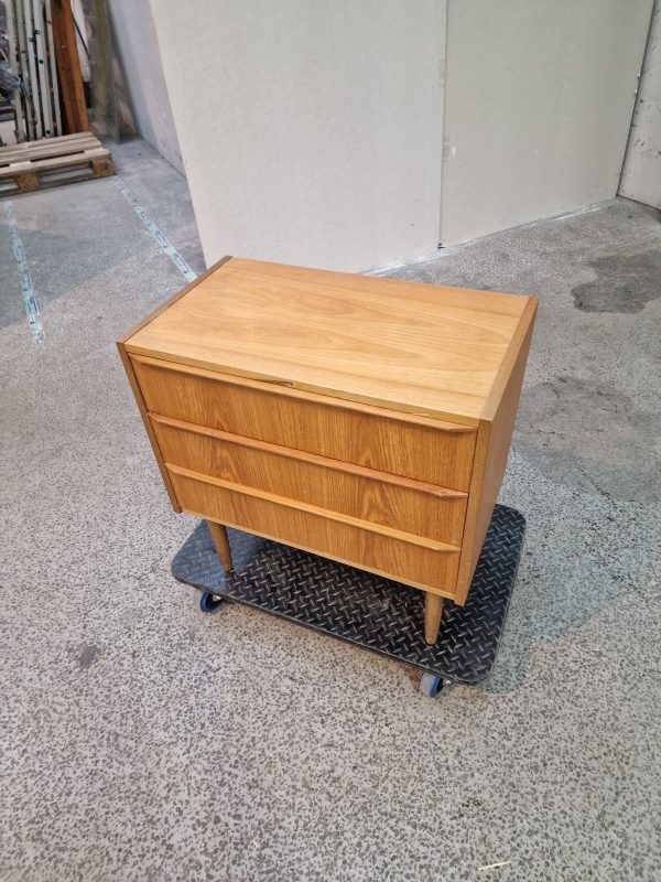 Entrekommode, teak