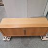 Kontorskænk i egetræ, B8