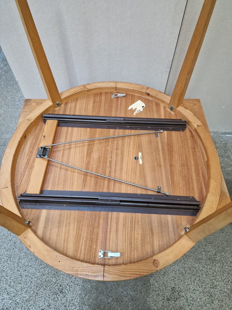 Severin Hansen model 42, Haslev Møbelfabrik Rundt spisebord med tillægsplade, egetræ, Severin Hansen model 42, Haslev Møbelfabrik — billede 2