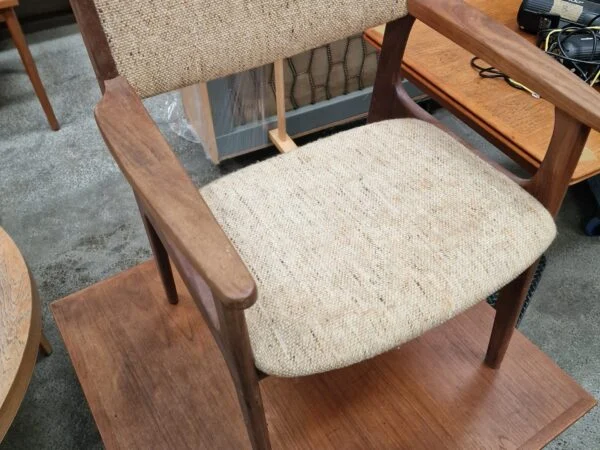 Erik Buch Armstol, massiv teak, Erik Buch — billede 9