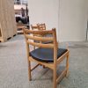 Poul M. Volther model 350 Fire spisestole i massiv egetræ og sort sæde — billede 12