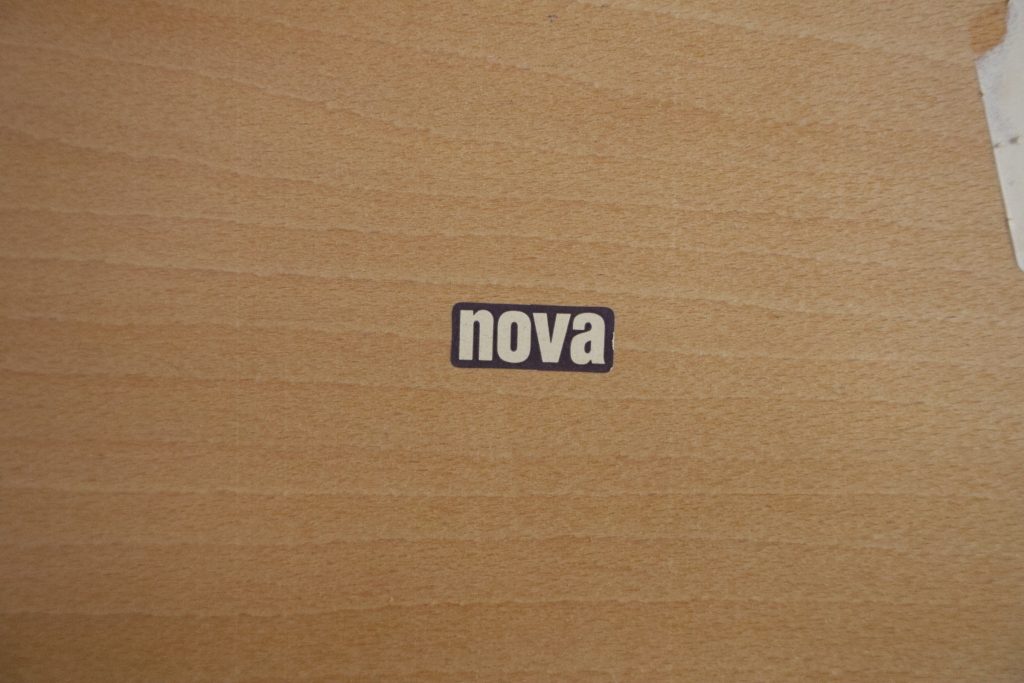 Nova 8 spisestole med sort læder, teak, Nova — billede 2