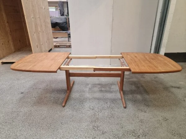 Skovby Ovalt spisebord i teak med to tillægsplader, Skovby — billede 4