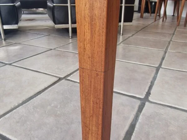 Ole Hald Ole Hald spisebord i teak med to tillægsplader, teak — billede 7