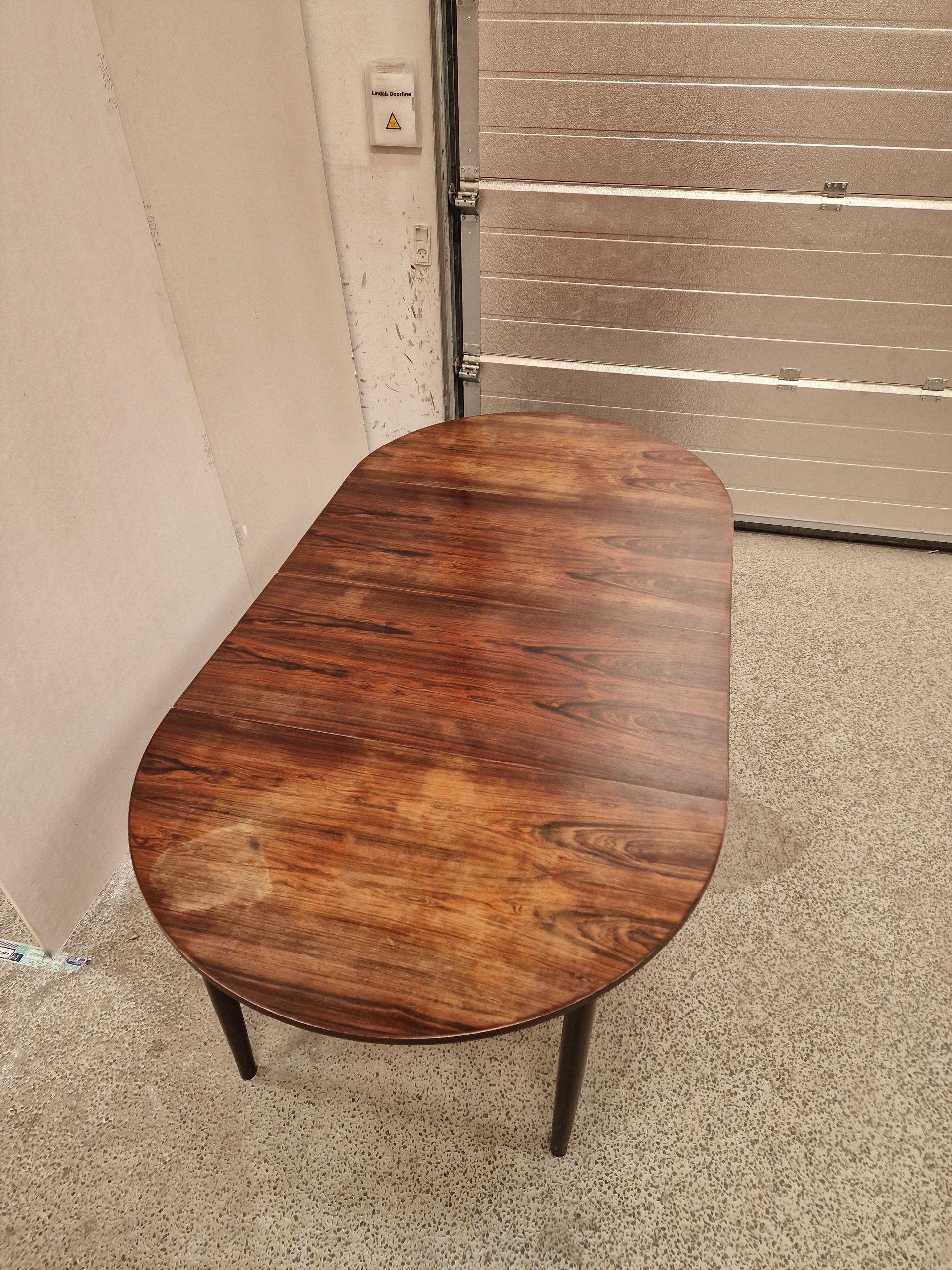Rundt spisebord i palisander med tillægsplader, til renovering — billede 8