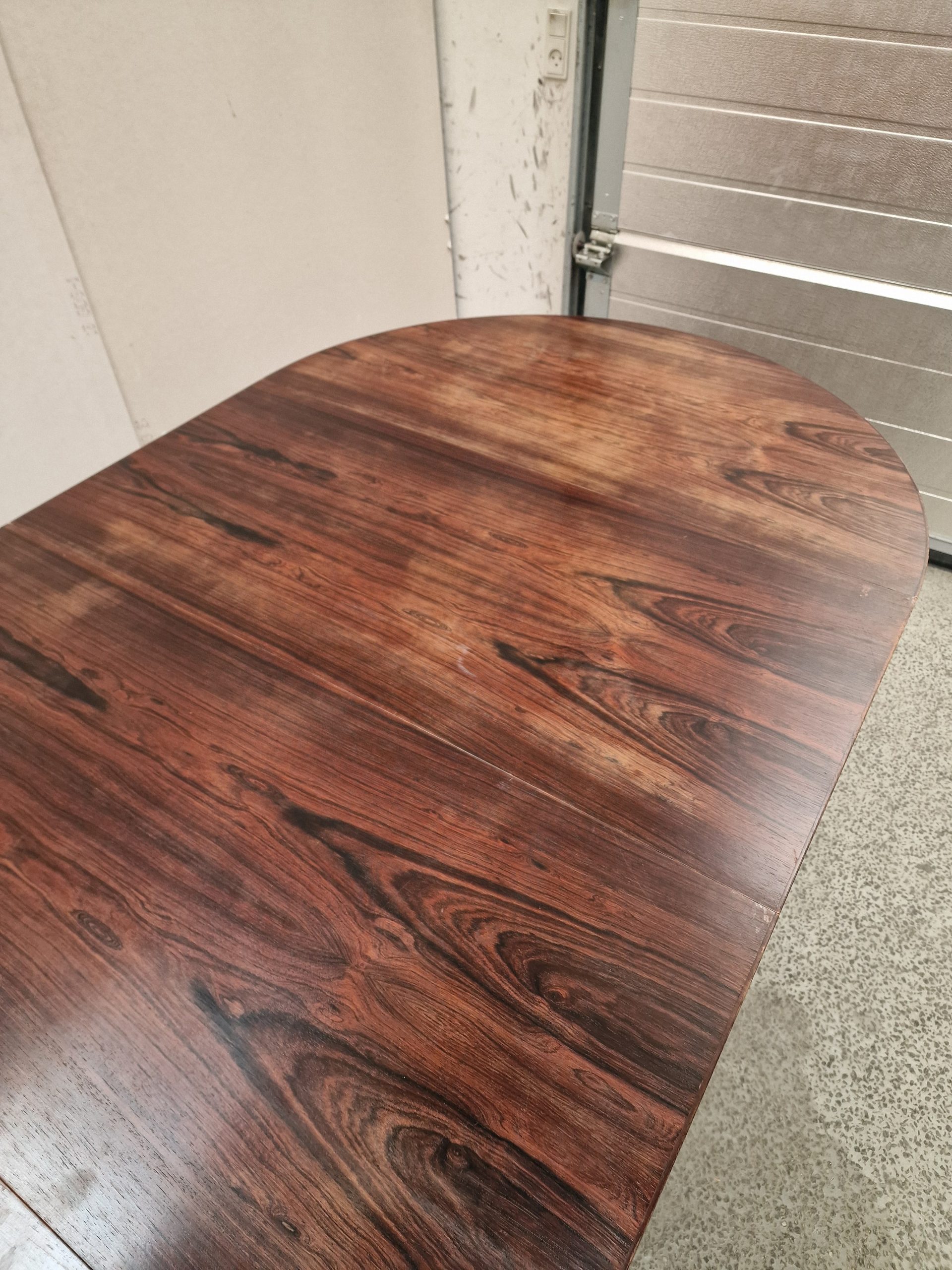 Rundt spisebord i palisander med tillægsplader, til renovering — billede 6