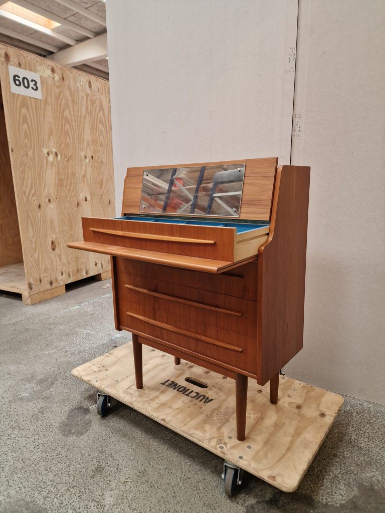 Chatol/sminkebord i teak — billede 11