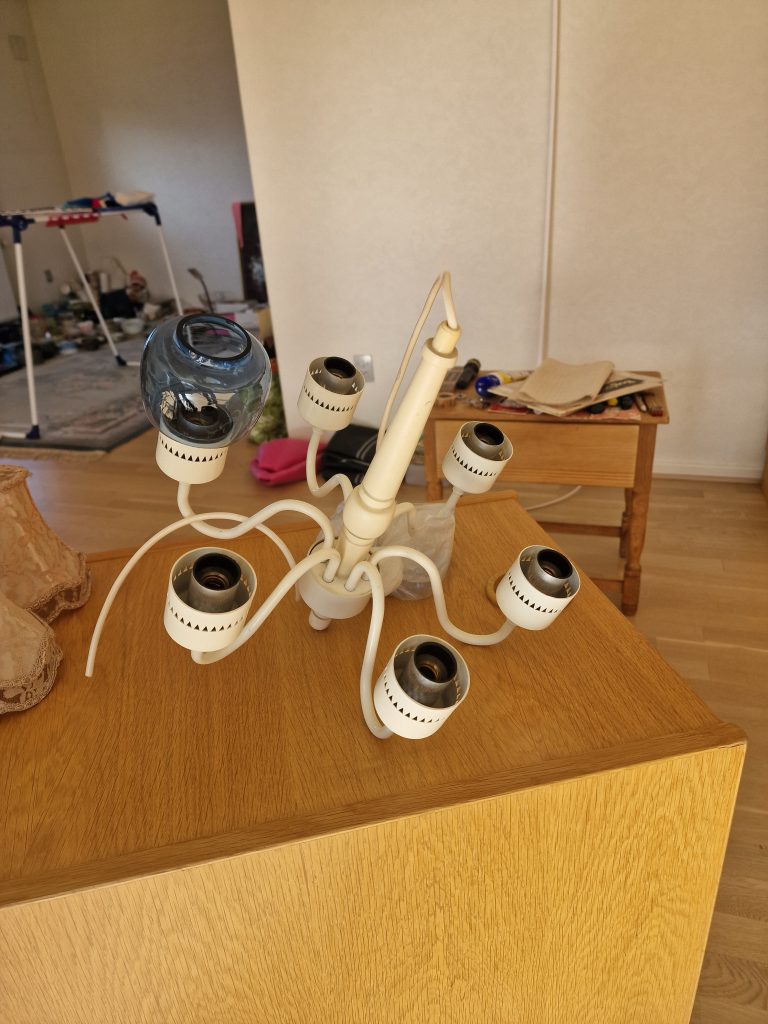 Seksarmet lampe, Illums Bolighus, 70’erne