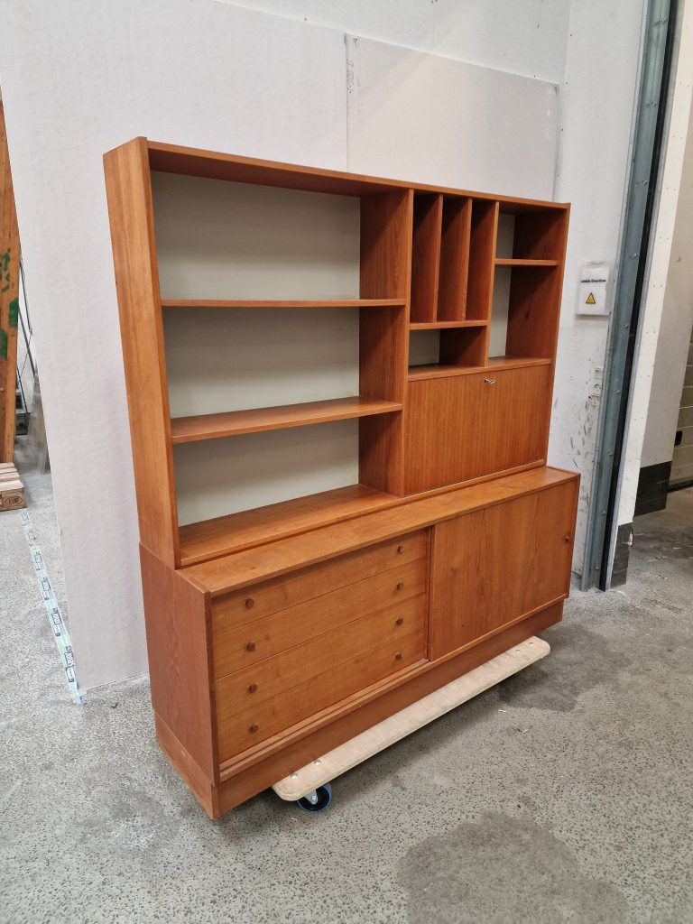 Skænk og bogreol med klap, teak — billede 8