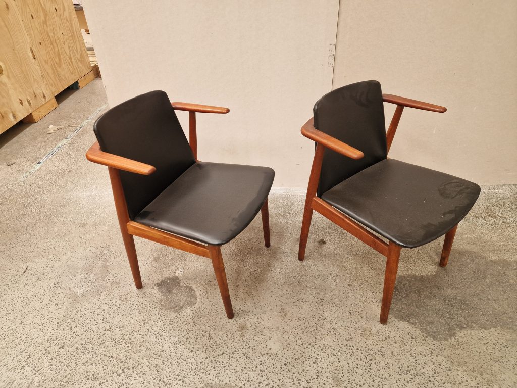 Hans Olsen 2 armstole i teak af Hans Olsen — billede 5