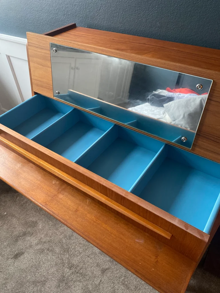 Chatol/sminkebord i teak — billede 4