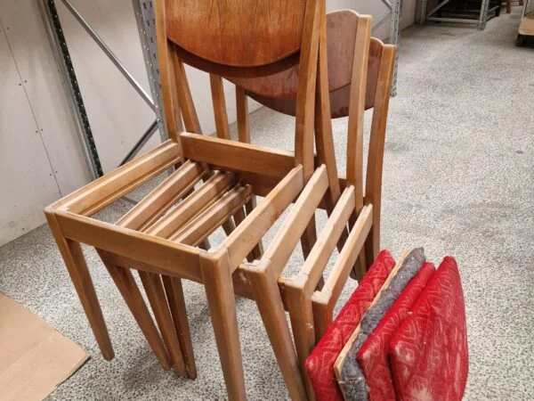 Fire spisestole, teak og bøg — billede 4
