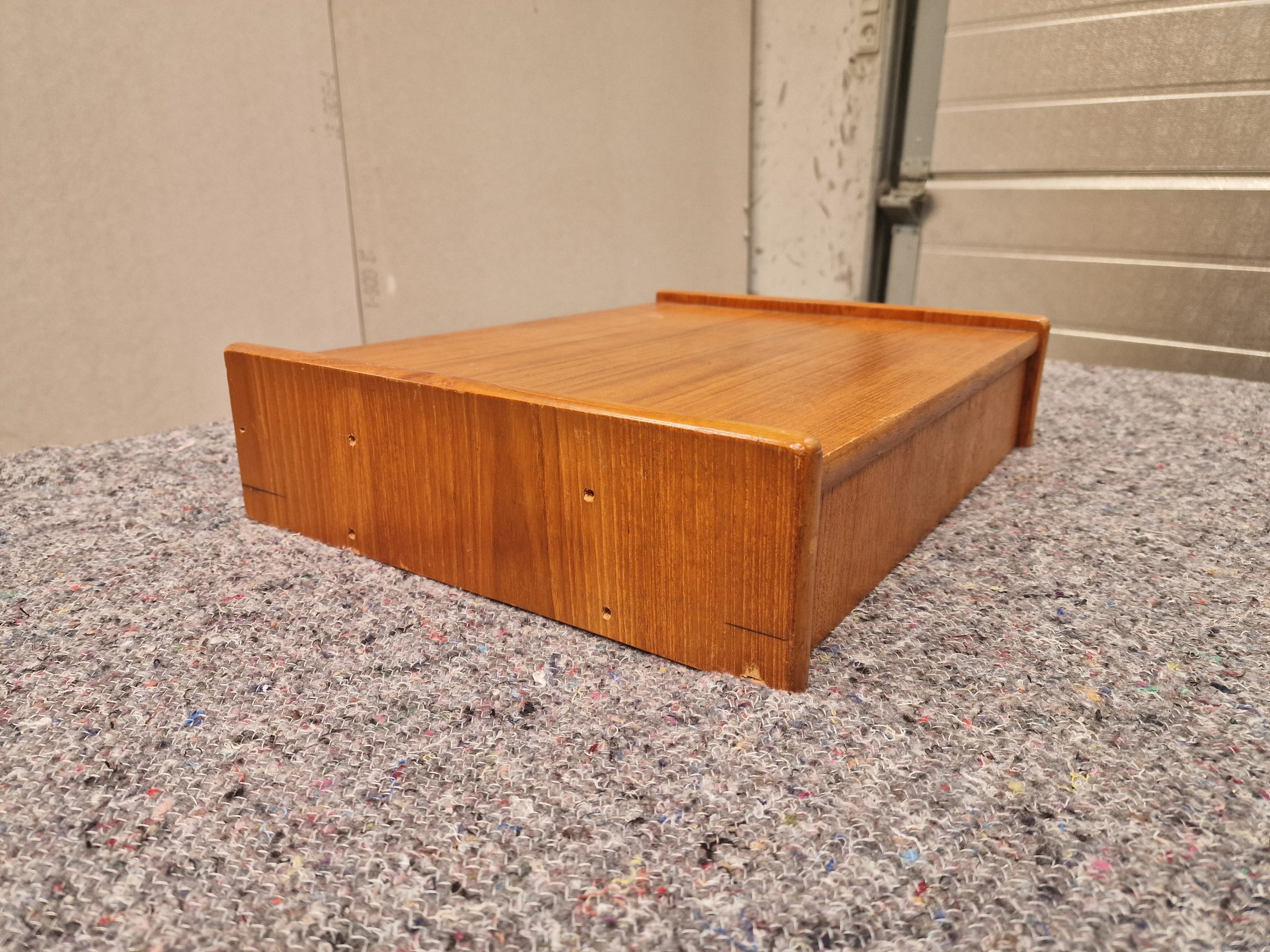 Natbord med skuffe, teak