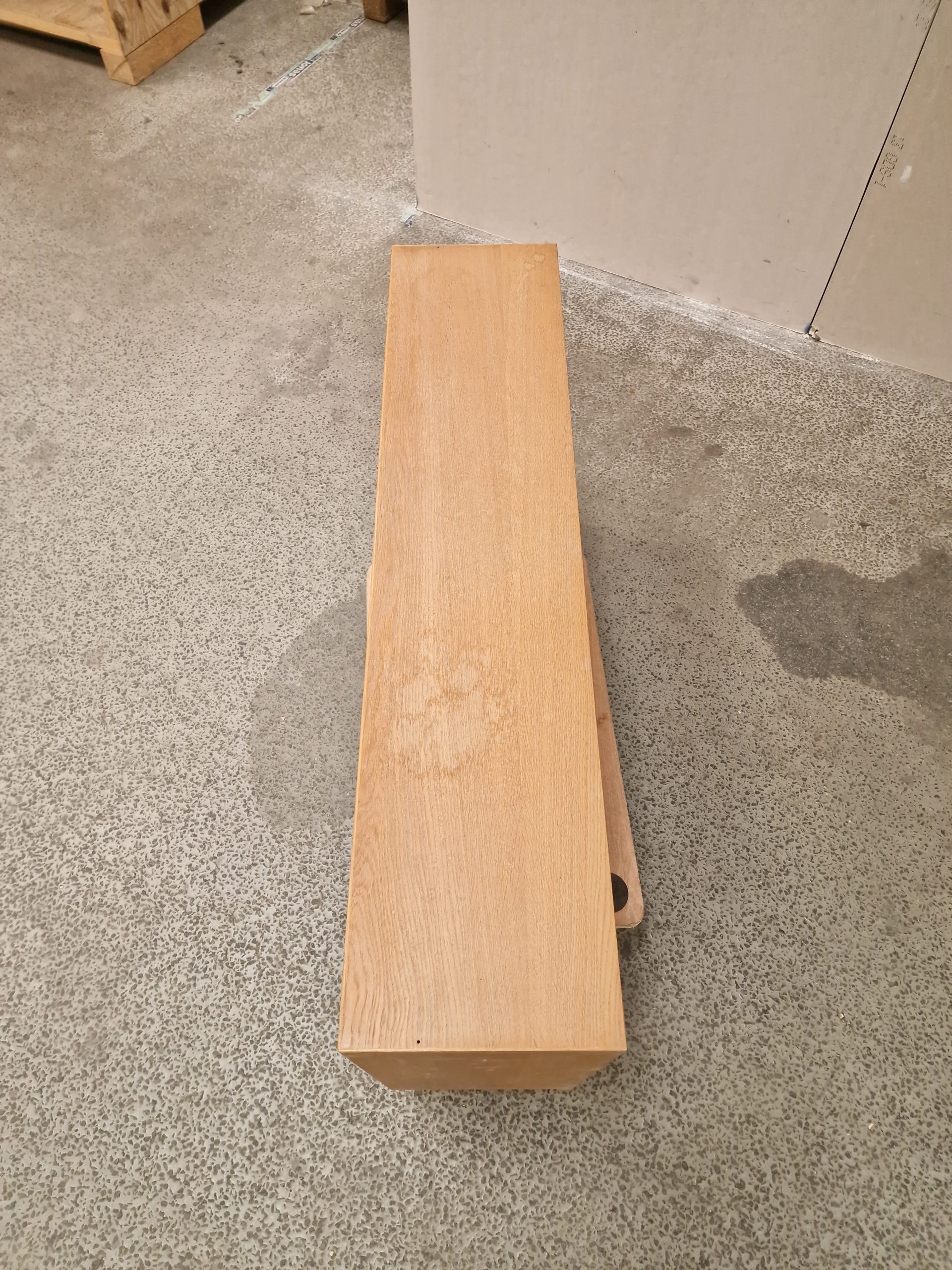 Lille bogreol i egetræ — billede 6