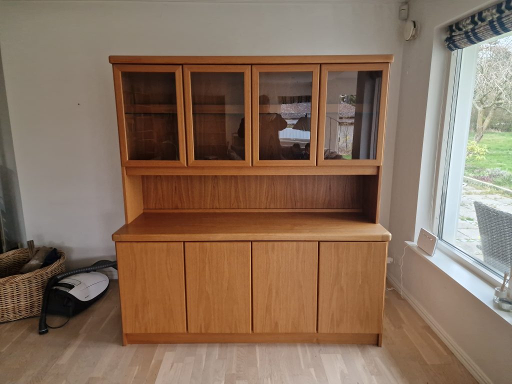 Skænk med glasvitrine, teak, Christian Linneberg