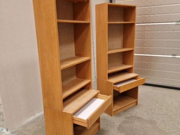 2 smalle reoler/natborde, egetræ — billede 5