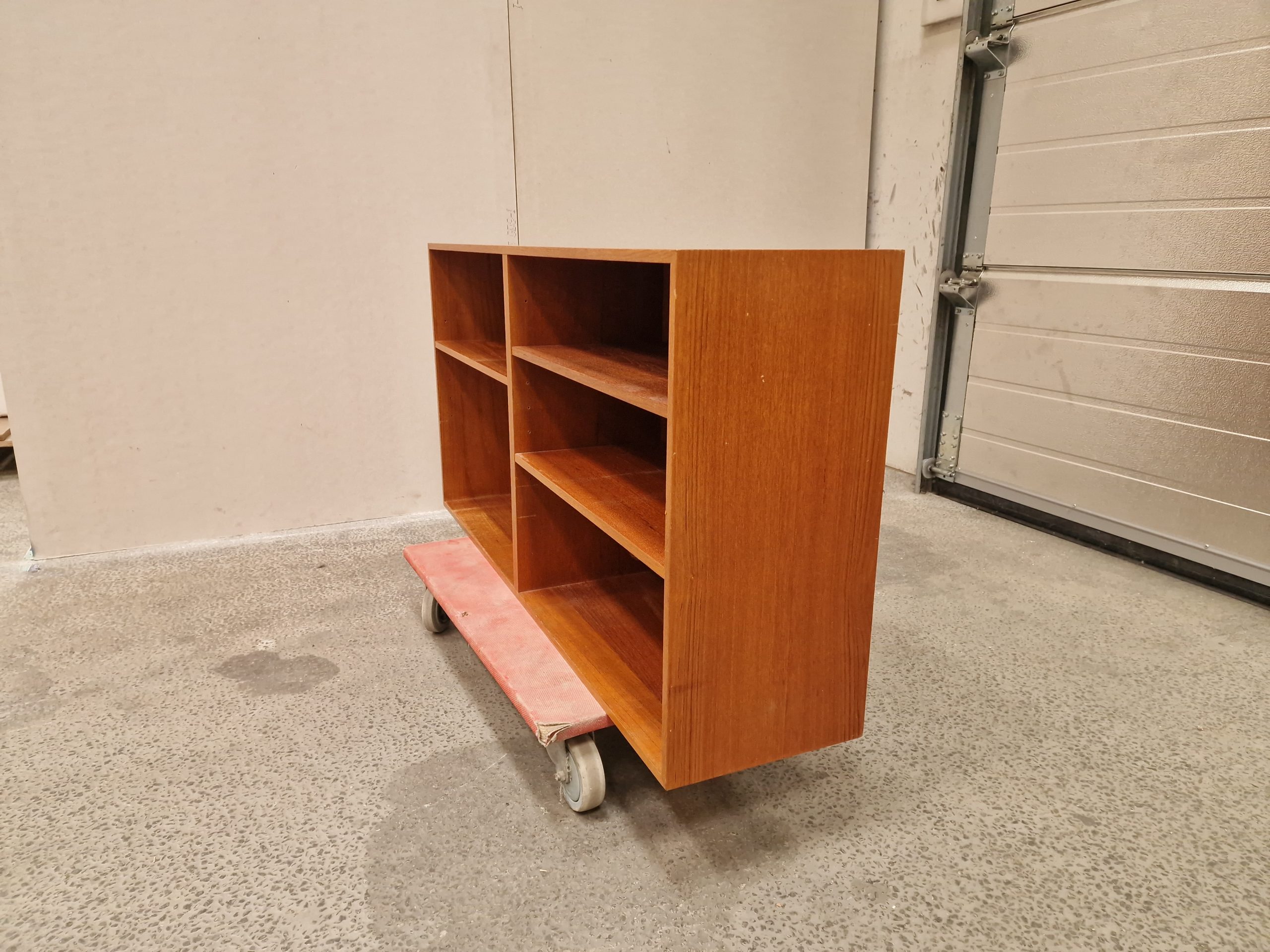 Lille smal reol, teak — billede 2