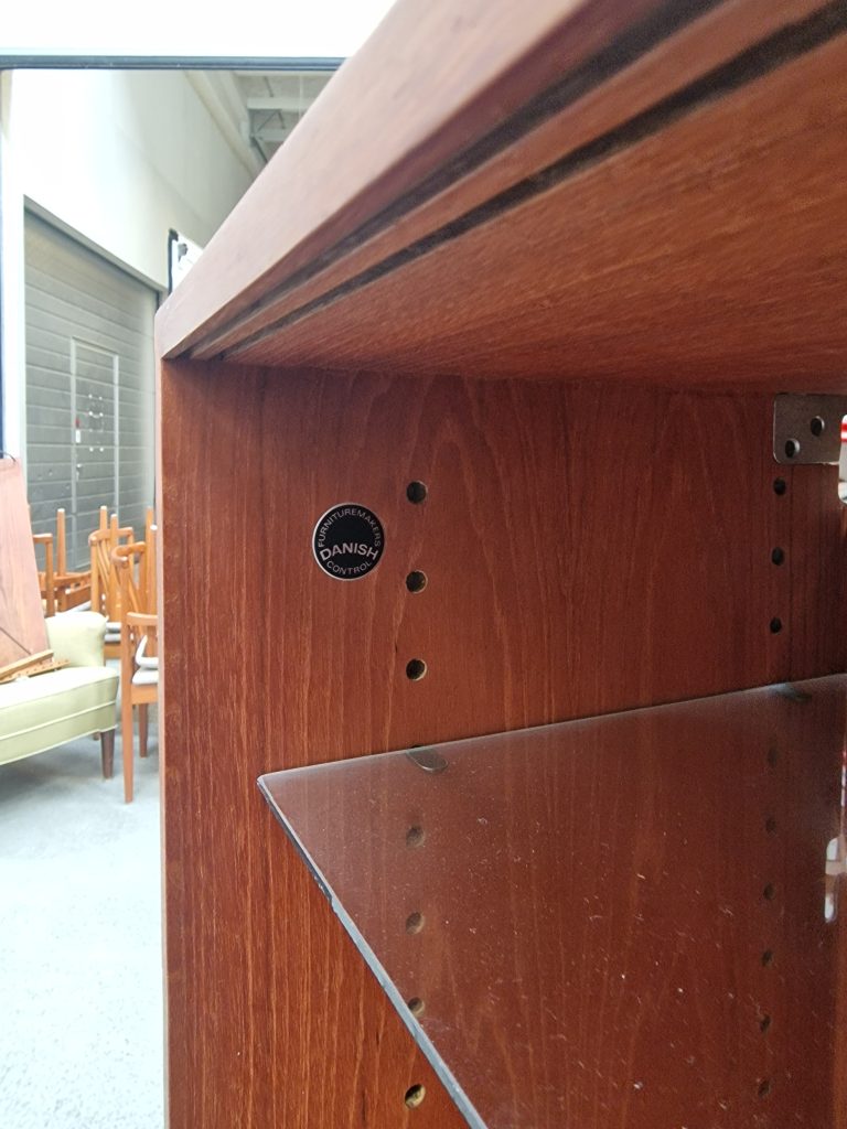 Hansen and Guldborg (HG Furniture) Vangereol i teak, vitrine, skab, hylder og vanger, Hansen and Guldborg (HG Furniture) — billede 7