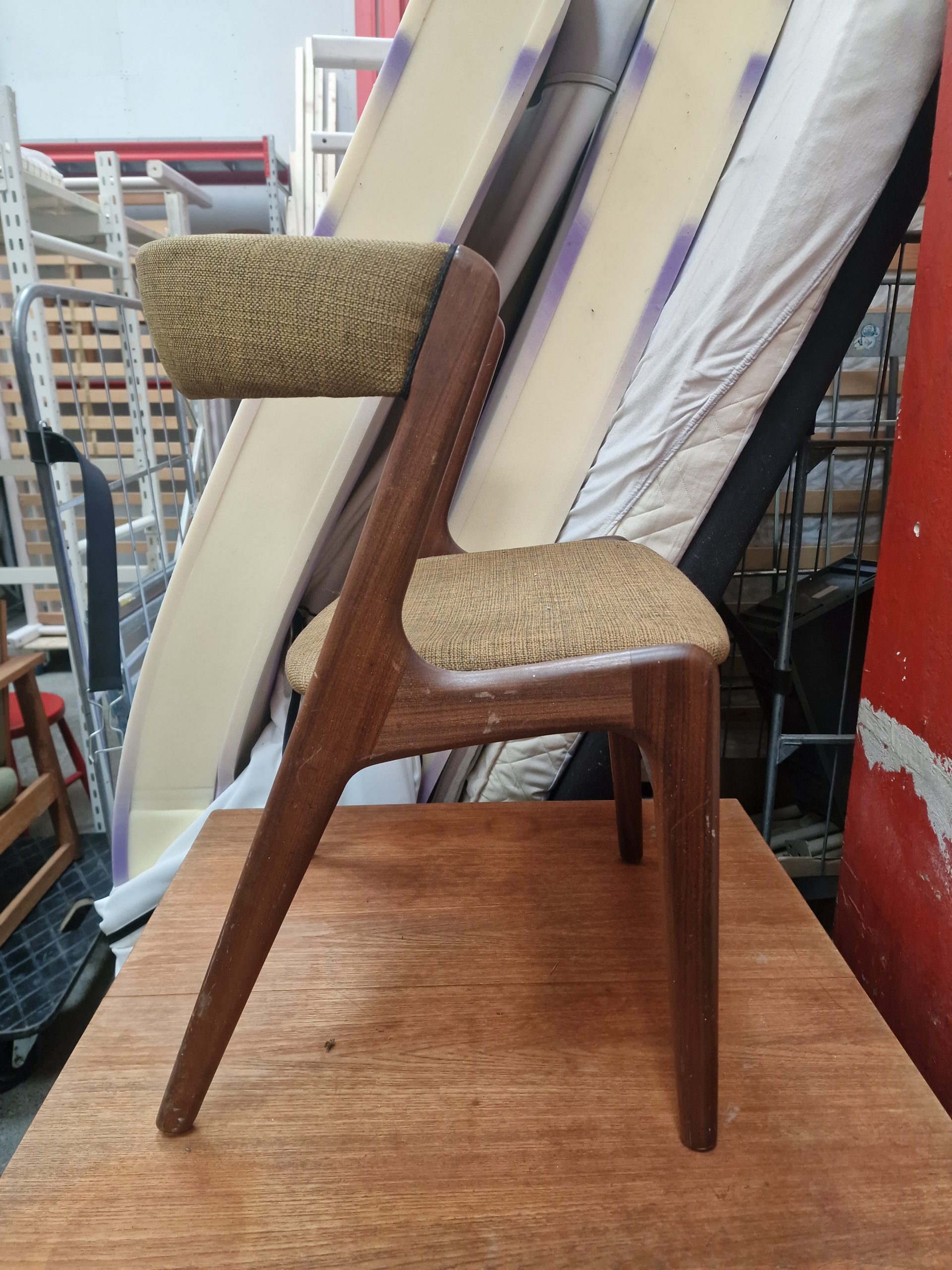 Kai Kristiansen/Anderstrup model T21 4 spisestole i massiv teak, til ompolstring og renovering, Kai Kristiansen/Anderstrup model T21 — billede 3