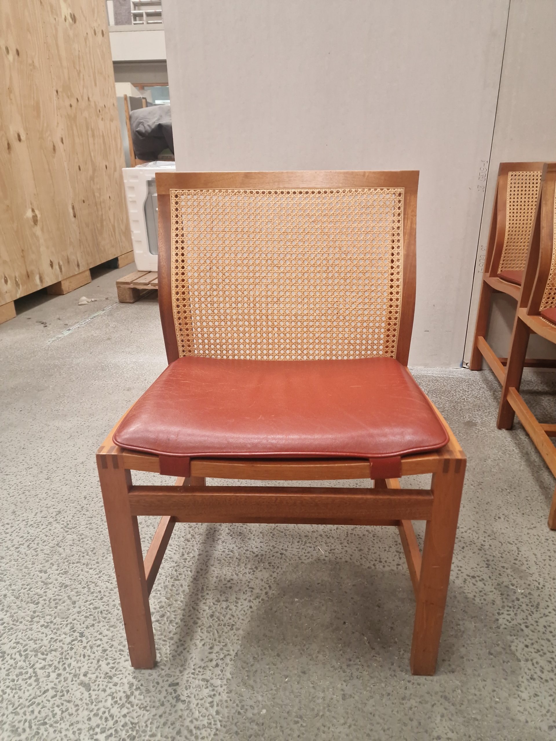 Rud Thygesen, Botium Seks stk Kongestole, Rud Thygesen, Botium — billede 21