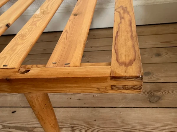 2 daybeds i fyrretræ