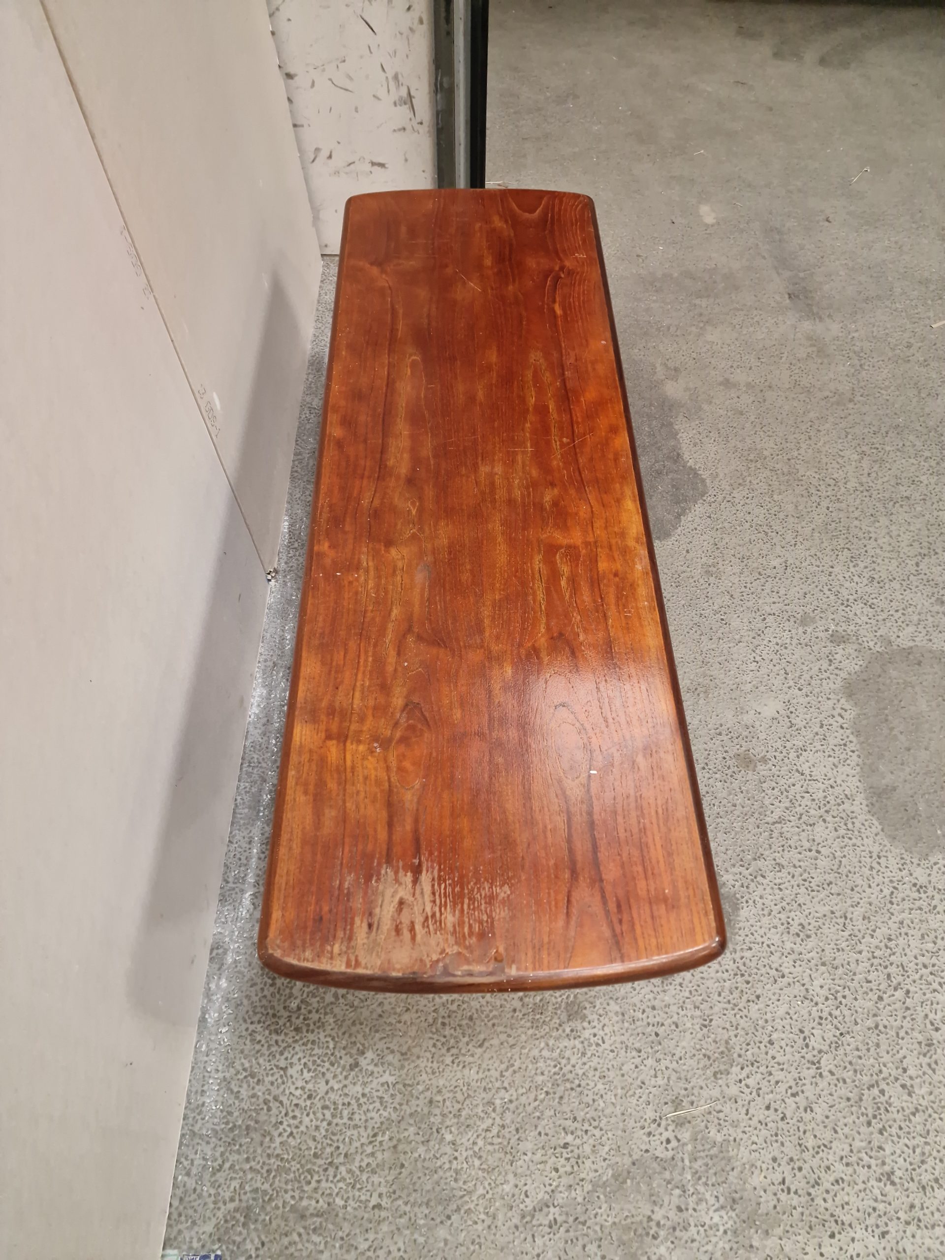 Sofabord i teak