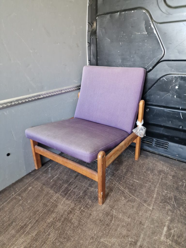 Jørgen Bækmark, FDB, model J84A, Lænestole/Sofa