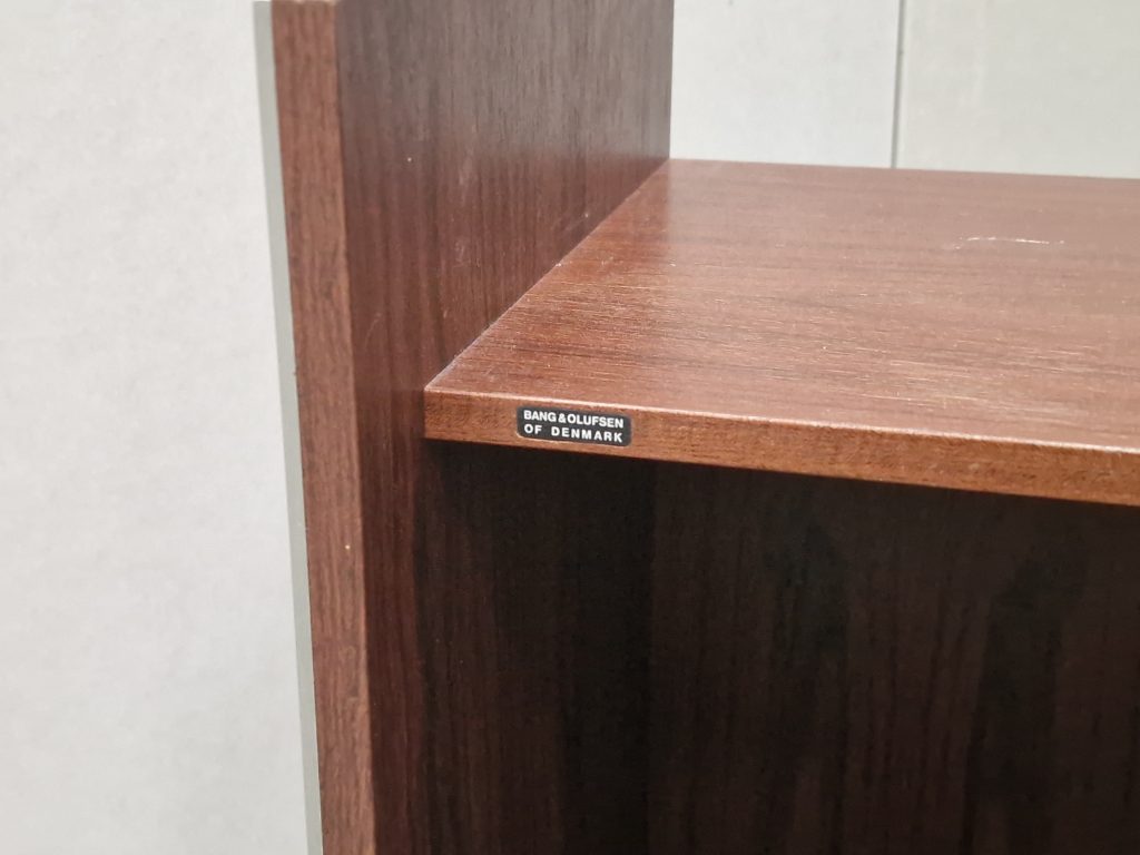 B&O Stereobænk Model SC70