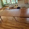 Rundt spisebord med 4 tillægsplader, teak