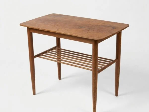 Sofabord med pindehylde, teak