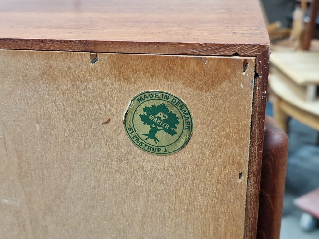 Teak entremøbel sengebord, AP Møbler, teak