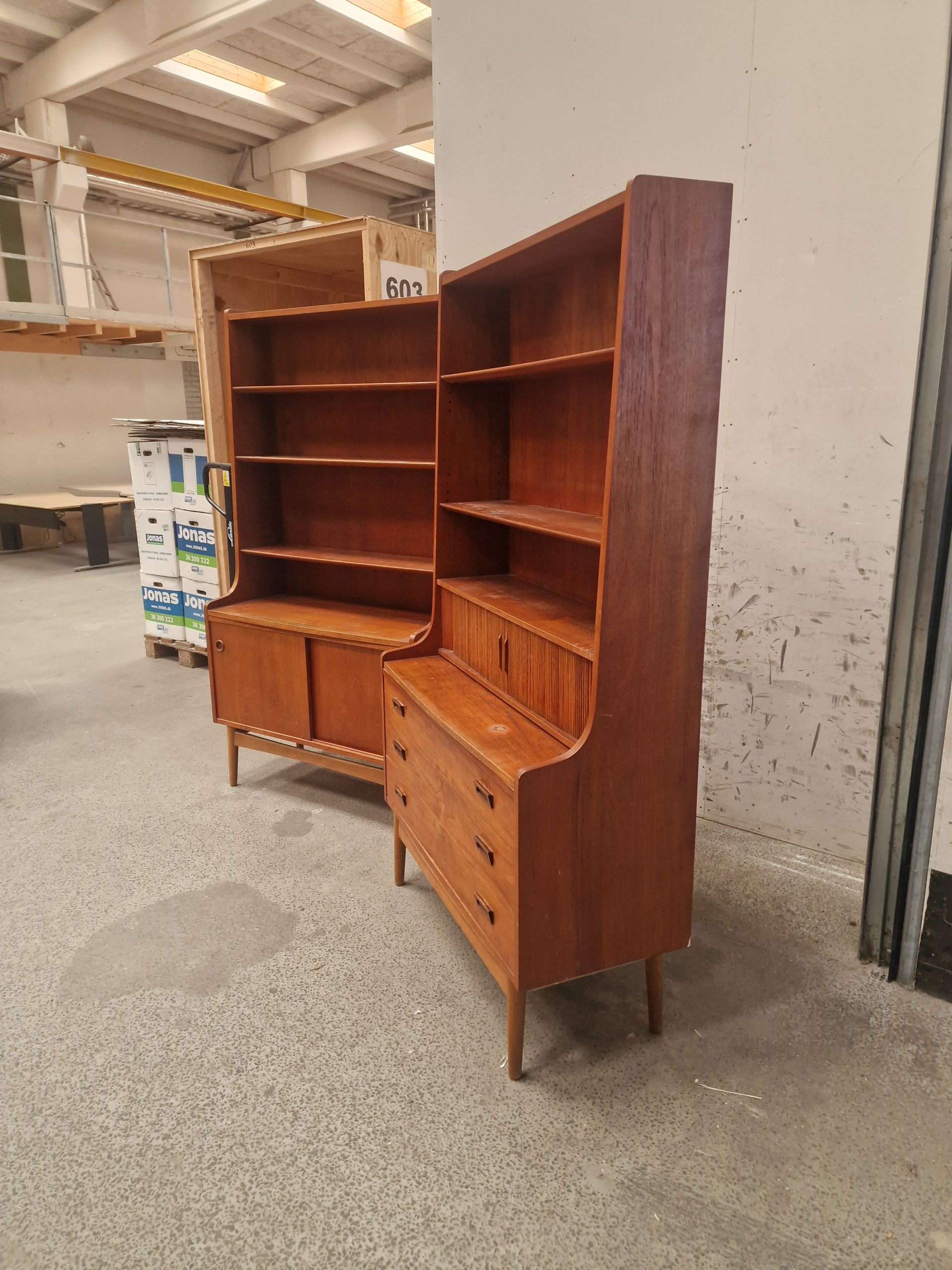 2 stk Bornholmerreoler i teak, Nexø, Johannes Sorth