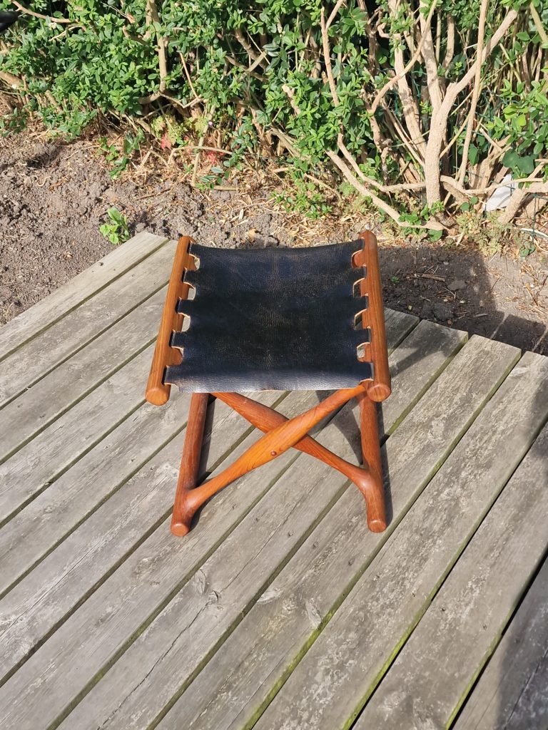 Model PH 41, Poul Hundevad Skammel, massiv teak, Guldhøj — billede 7