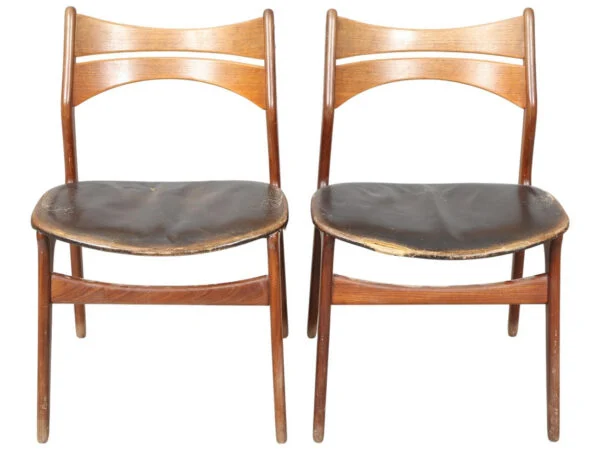 Erik Buch stole, model 310 – teak med sort læder