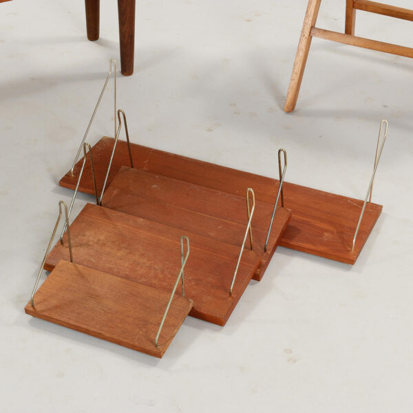 Hylder i teak
