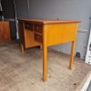 Skrivebord i teak og bøg — billede 2